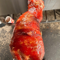 GIÒ HEO QUAY 0.5KG 4 BÁNH BAO
