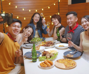 Đặt tiệc tại nhà trong các dịp lễ