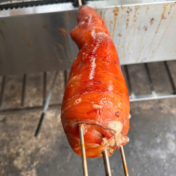 GIÒ HEO QUAY 0.5KG 4 BÁNH BAO